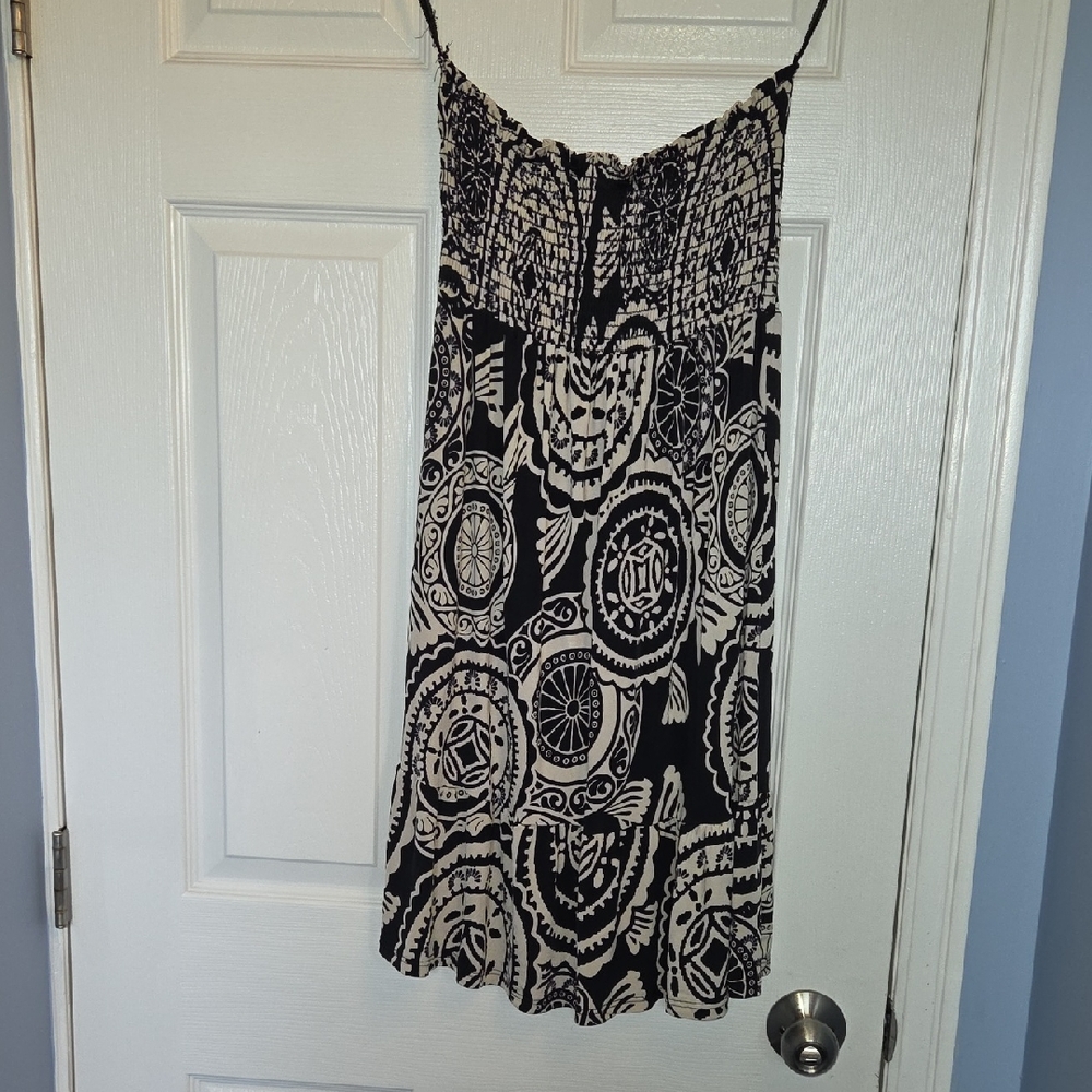 Strapless Black and Cream Dress